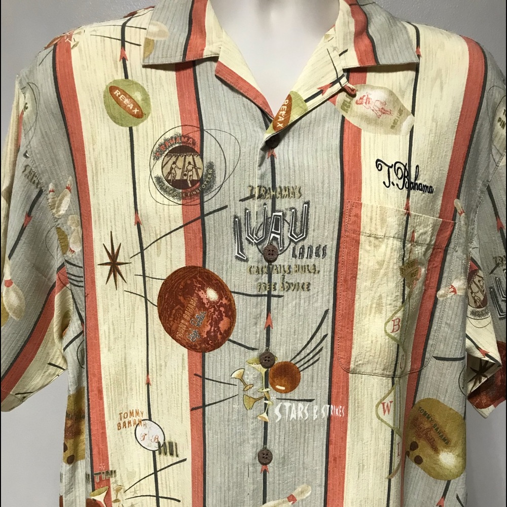 Tommy Bahama Camp Shirt Size Medium